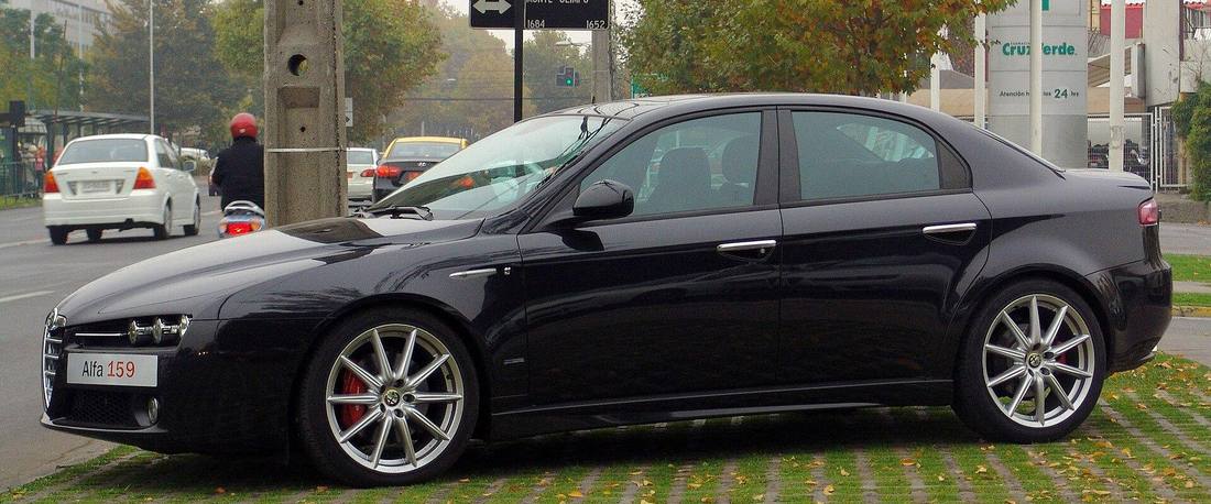 Side profile of a black sedan whose windows darken step by step, from 70 percent down to 5 percent VLT